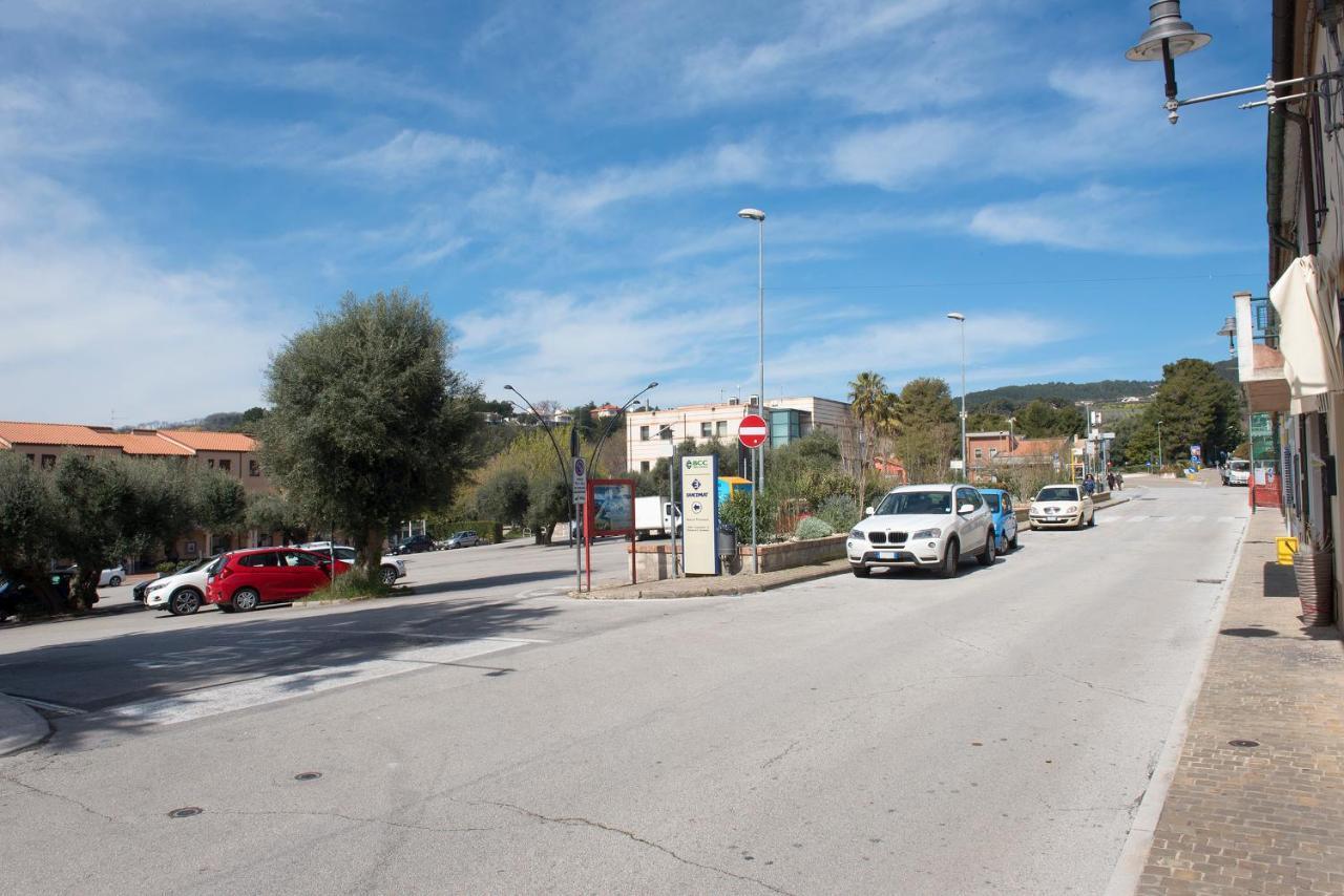 S19 - Sirolo, Bilocale In Pietra Del Conero Διαμέρισμα Εξωτερικό φωτογραφία